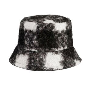 Checkered Pattern Fuzzy Bucket Hat